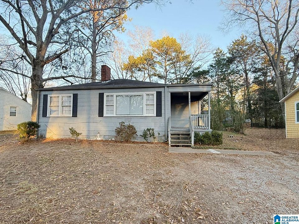 1st image of 901 Meadowbrook Dr
