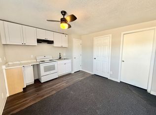 400 Santa Fe Dr #13, Pueblo, CO 81006