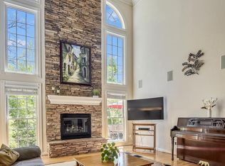 5929 Amber Ridge Rd, Haymarket, VA 20169