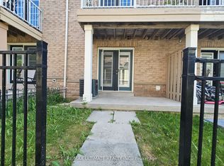 22 Webbford St, Ajax, ON L1S 0A7
