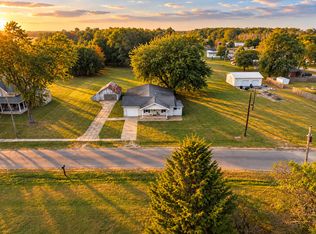 328 Ida St, Noble, IL 62868