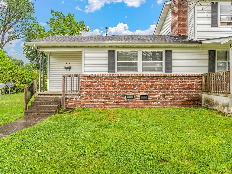 (ACH) Pennsylvania Avenue (Apts 1 - 8) - 314 — Photo 12