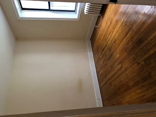 Rented by null | media 8