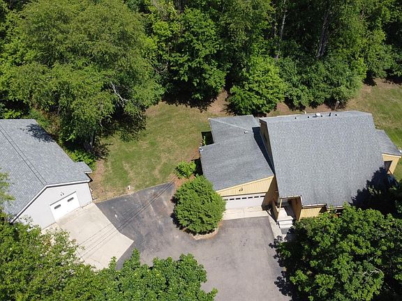 3rd image of 8008 Huron River Dr