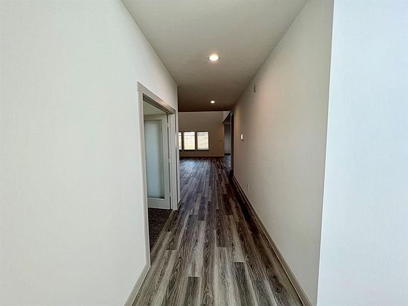 3rd image of 3822 Birtley Bend Way