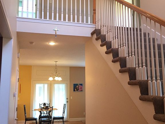 4th image of 7301 N Mersington Ave