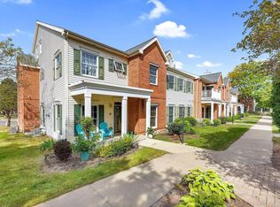 6037 Cottontail Trl, Madison, WI 53718