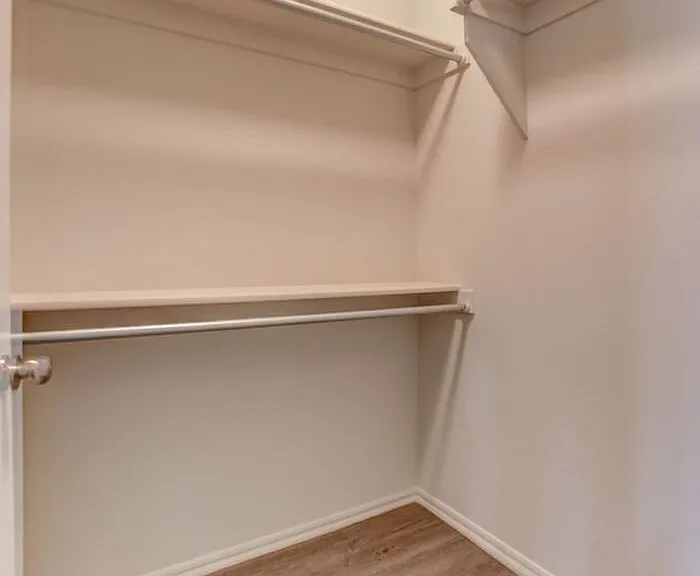 7724 S Chestnut Ave — Photo 23