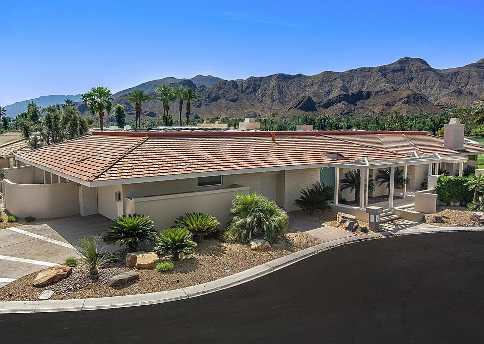 1st image of 5 Drury Ln