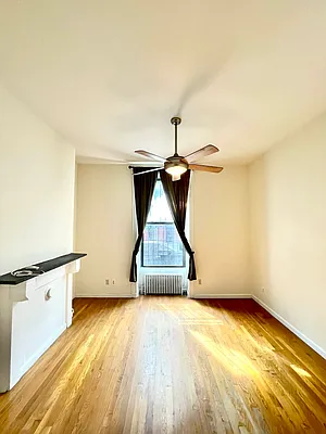 Rented by Pear NYC LLC | media 45