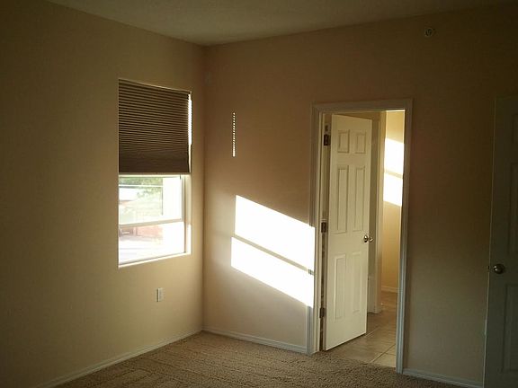 4th image of 601 Menaul Blvd NW Unit 3204