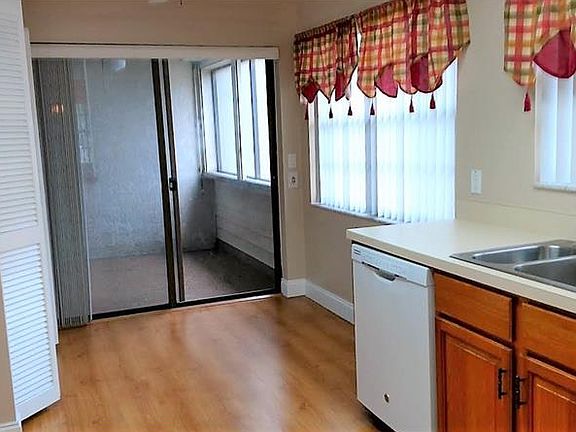 5th image of 8737 Bardmoor Pl APT 203