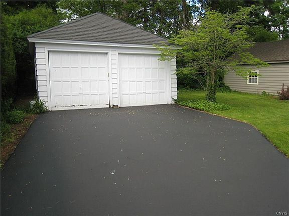 4th image of 640 Stinard Ave