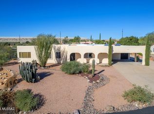 959 S Las Lomas Cir, Green Valley, AZ 85614