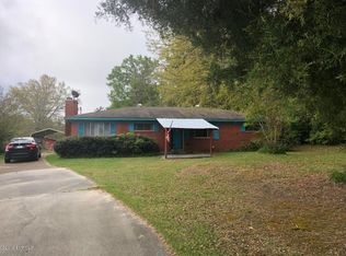 9727 Pine Tree Dr, Meridian, MS 39307