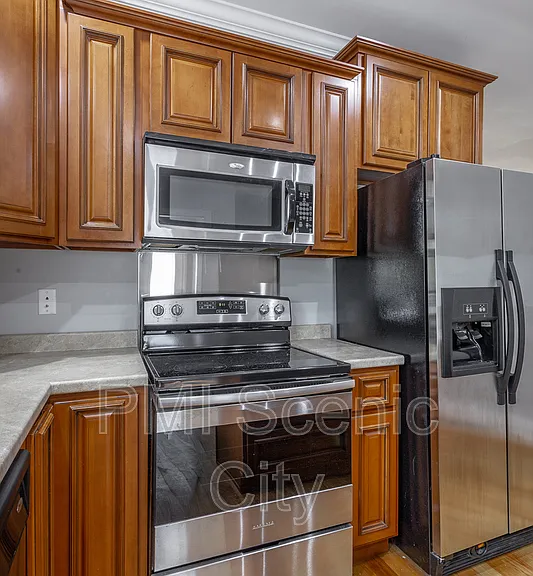 513 Lytle St — Photo 21