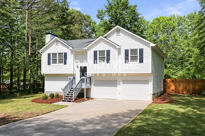 4 bed, 2.0 bath, 1780 sqft, $1,875 — Photo 3