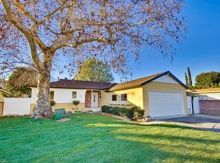 9735 Gothic Ave, North Hills, CA 91343