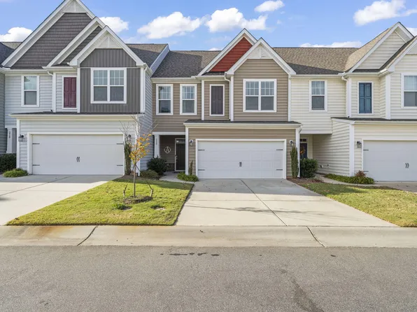 216 Shale Creek Dr, Durham, NC 27703