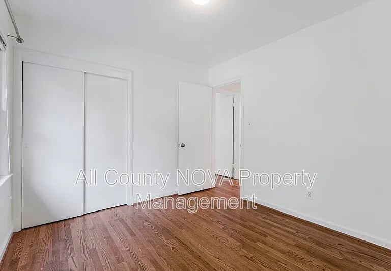 3160 Ravenwood Dr — Photo 16