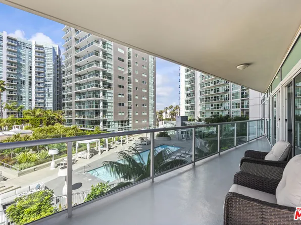 13600 Marina Pointe Dr Unit 511, Venice, CA 90292