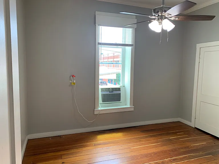 140 1/2 E San Antonio St #1 — Photo 7