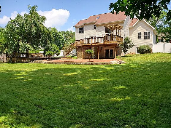fenced backyard, decks patio