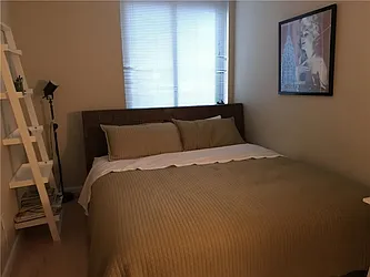 Rented by R New York