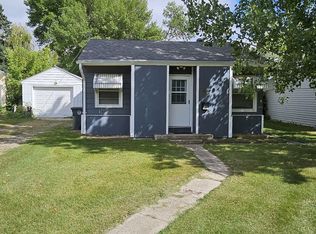 715 5th Ave SW, Rugby, ND 58368