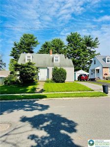 309 Willow Rd, Hellertown, PA, 18055