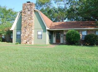 4634 New Hope Rd, Columbus, MS 39702