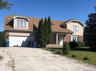 3737 Melanie Ln, Crete, IL 60417