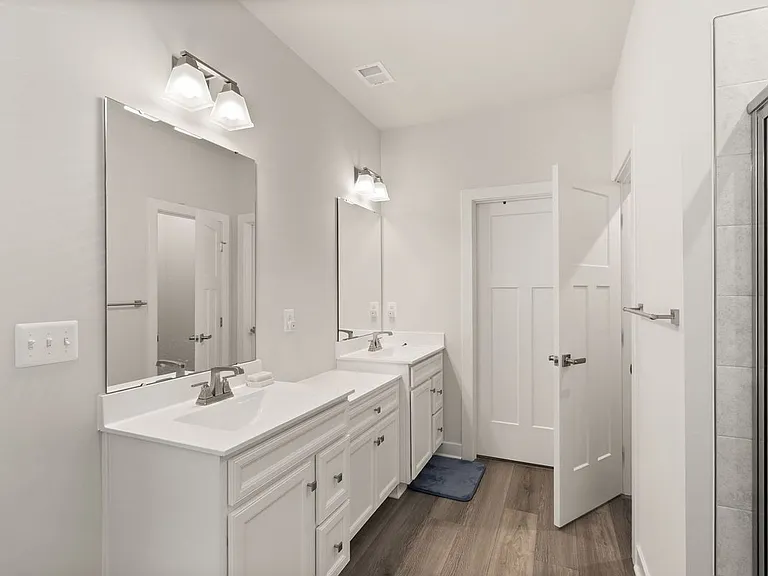 42564 Invergordon Ter — Photo 24