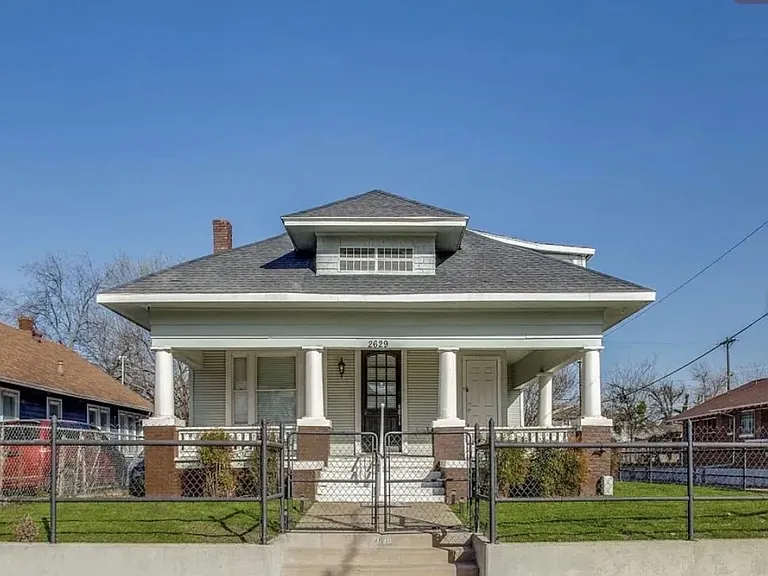 2629 S Jennings Ave — Photo 11