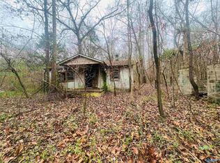 Whitman Cir, Huntsville, AL 35811