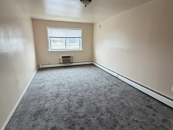 4240 Woodhaven Rd #100, Philadelphia, PA 19154