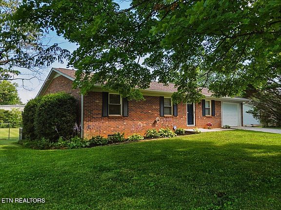 4th image of 3008 Pleasant View Ave