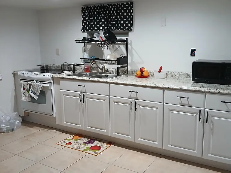 84 Garden Dr #84 — Photo 1