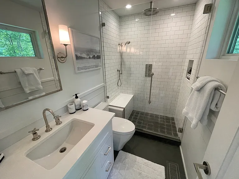60 Gardiners Ln — Photo 25