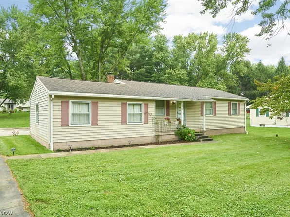 2375 Killian Rd, Akron, OH 44312