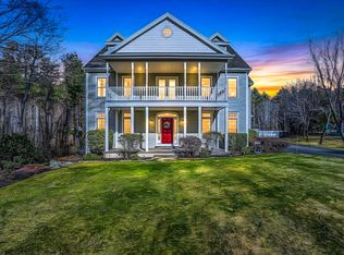 8 Leah Ln, Milford, MA 01757