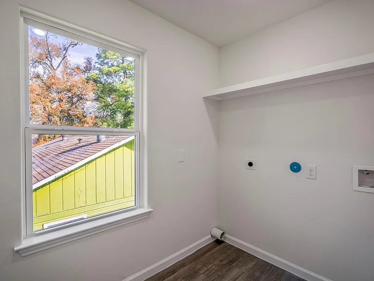 6513 Goldspier St — Photo 29