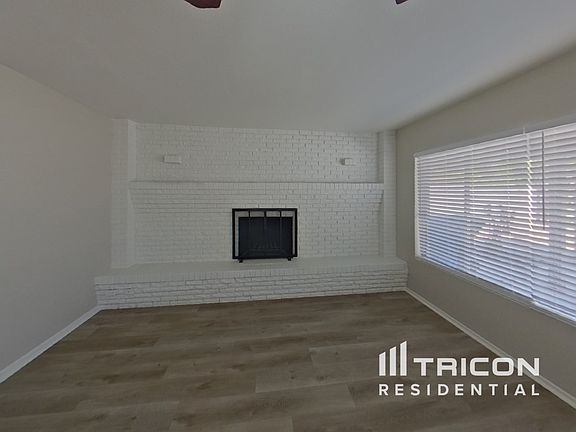 4th image of 3144 W Betty Elyse Ln