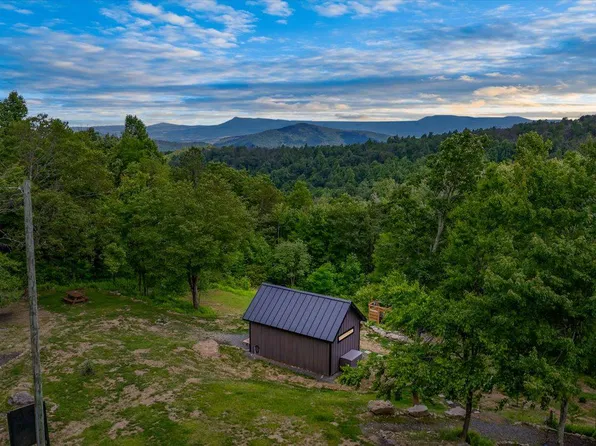 3297 Flattop Mountain Rd, Free Union, VA 22940