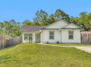 10811 Royal Forest Dr, Conroe, TX 77303