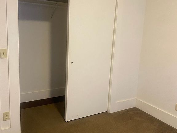 3rd image of 809 E 28th St Unit 6