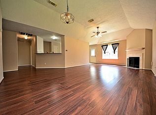 12315 Southmeadow Dr, Stafford, TX 77477