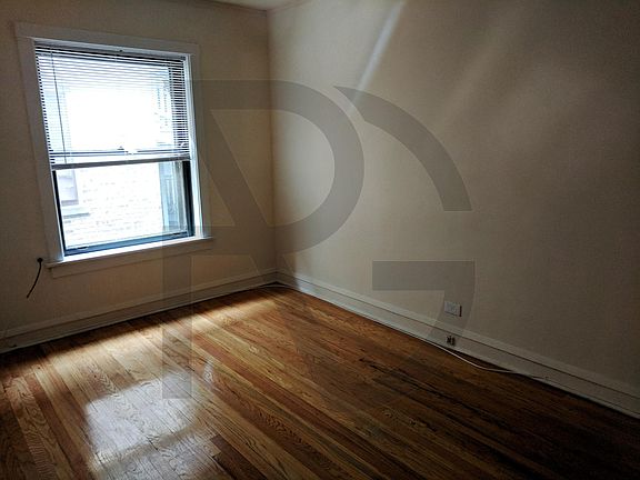5th image of 2106 W Ainslie St #2SMB