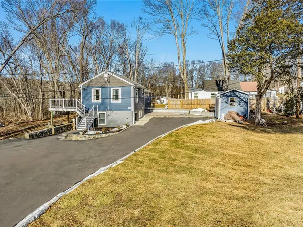 168 Old Sylvan Lake Road, Hopewell Junction, NY 12533