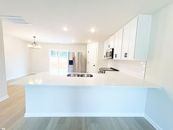 4th image of 1293 N Highway 101 Lot 3